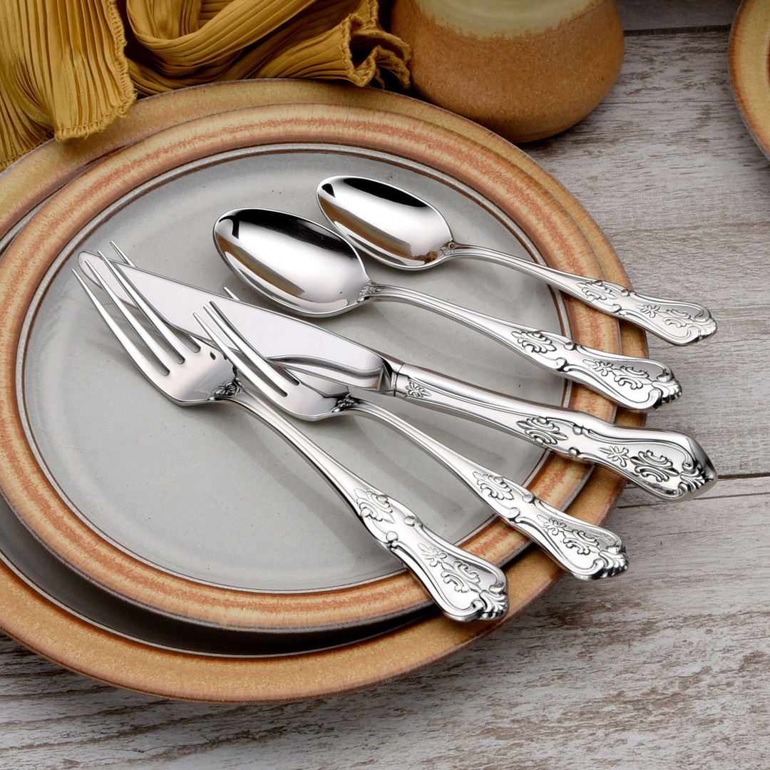 Kensington - 125 Piece Super Set