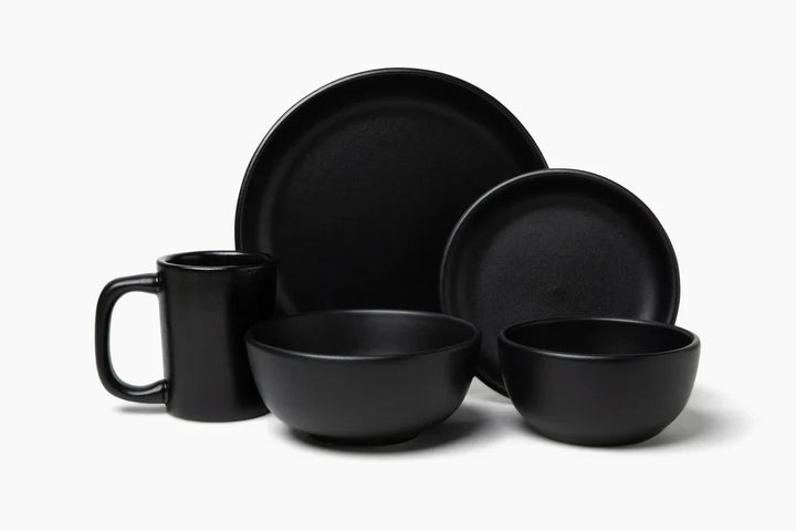 4 Piece Place Setting Studio Coupe Matte Black